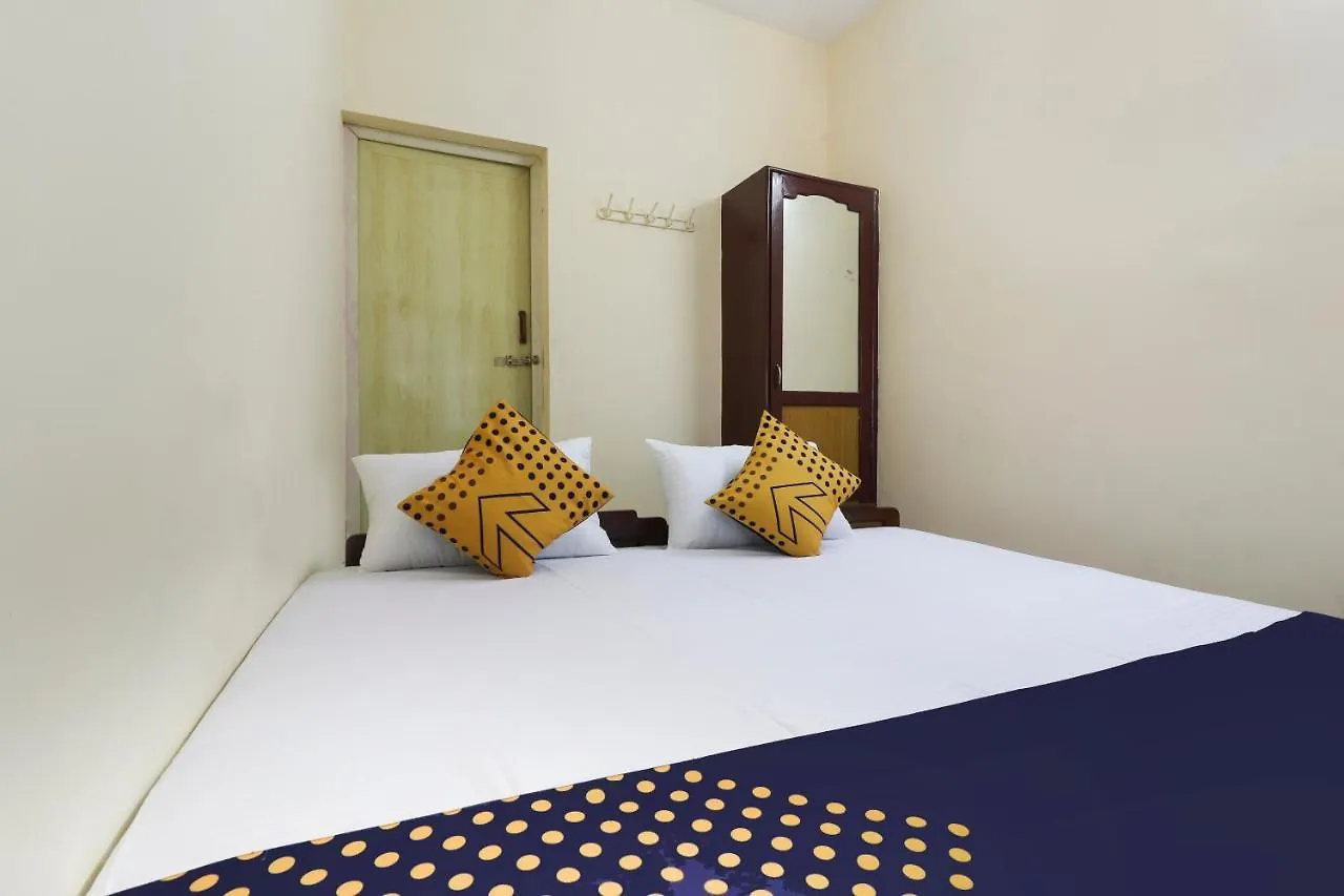 Spot On 67487 Panchami Lodge Palakkad 3*,  Indie