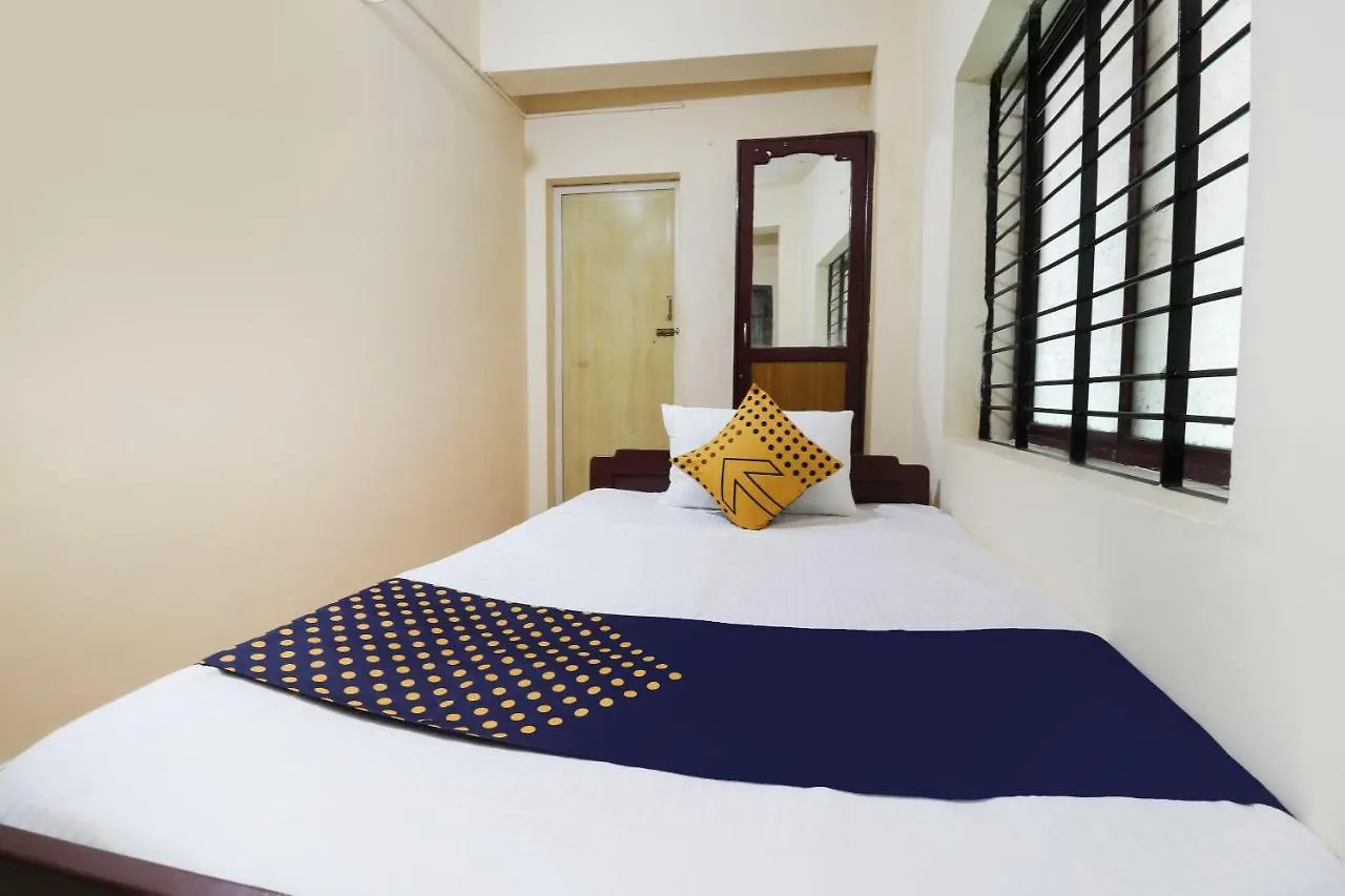 Spot On 67487 Panchami Lodge Palakkad Hotel