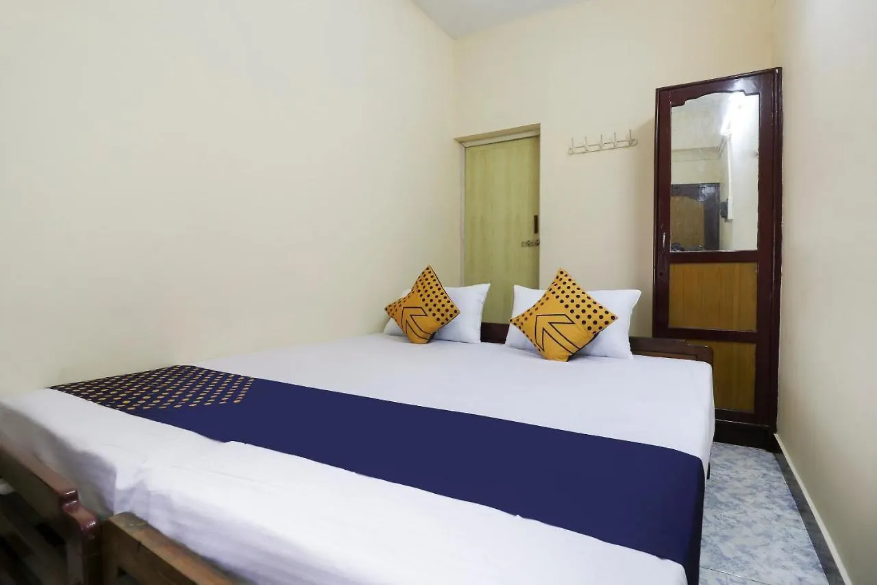 Spot On 67487 Panchami Lodge Palakkad Hotel